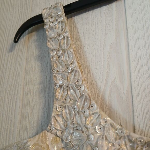 Nordstrom Maggy London Petites Size 6P Gold Beige Floral Pattern Beaded Dress - Picture 10 of 11